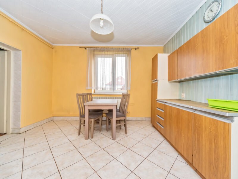 Dom jednorodzinny z potencjałem w Przeciszowie