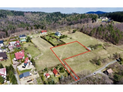 Górska działka widokowa w sercu Beskidu Małego