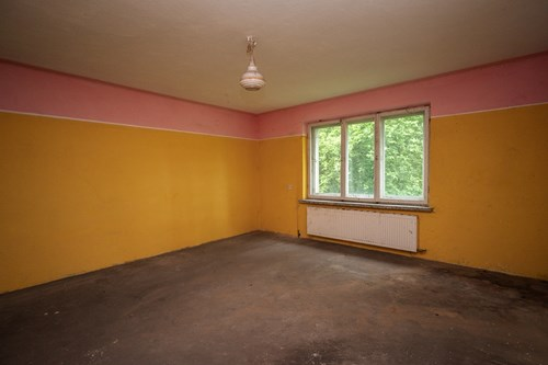 Dom z możliwością podziału na dwa mieszkania