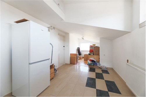 Budynek usługowo-mieszkalny