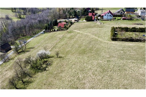 Górska działka widokowa w sercu Beskidu Małego