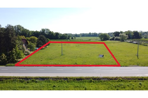 Działka usługowo-mieszkaniowa przy głównej drodze