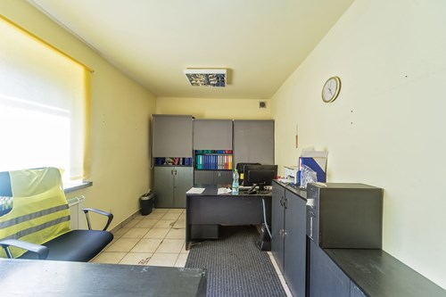 Nieruchomość biurowo-magazynowa z warsztatem