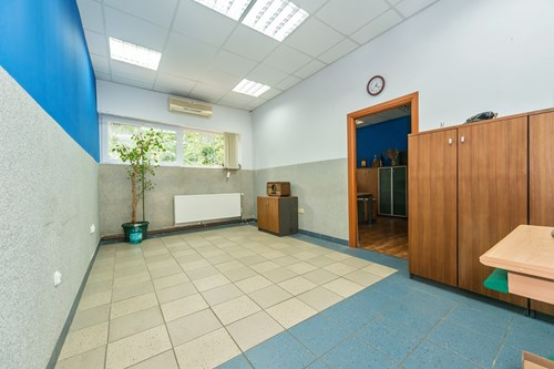 Nieruchomość biurowo-magazynowa z warsztatem