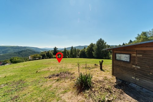 Widokowa działka z domem w Międzybrodzie Bialskie