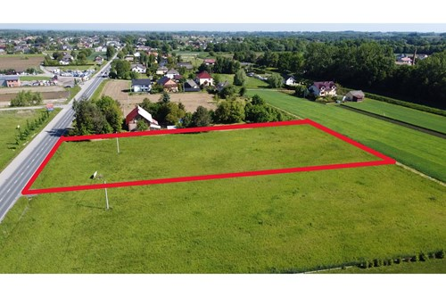 Działka usługowo-mieszkaniowa przy głównej drodze