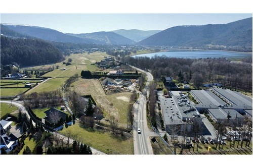 Działka usługowo-mieszkaniowa